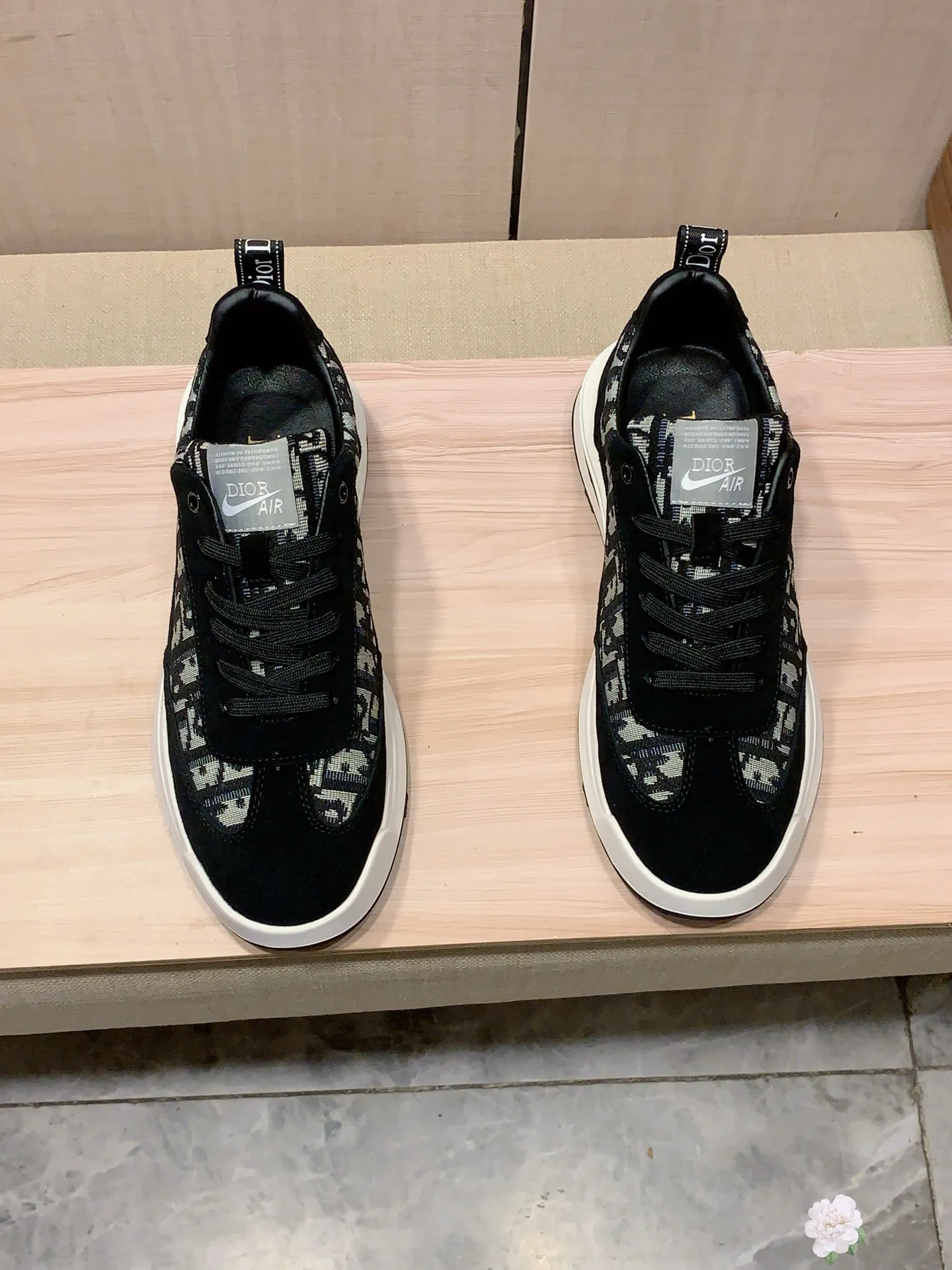 Men's men's shoes 💰442💰💰🎩🎩[Lightning][Lightning] "Dior DIOR*" latest • popular casual shoes, top brand [seduce] luxury ~ purchasing agency, top ~ quality. [Strong] The upper is made of imported breathable cowhide with material ➕ breathable sheepskin feet (•) and fine workmanship. The original stylish and stylish soft rubber wear-resistant and non-slip outsole is light and comfortable on the feet. The real thing looks better when photographed in person. 004: code: 38-44, 2️⃣ colors selected